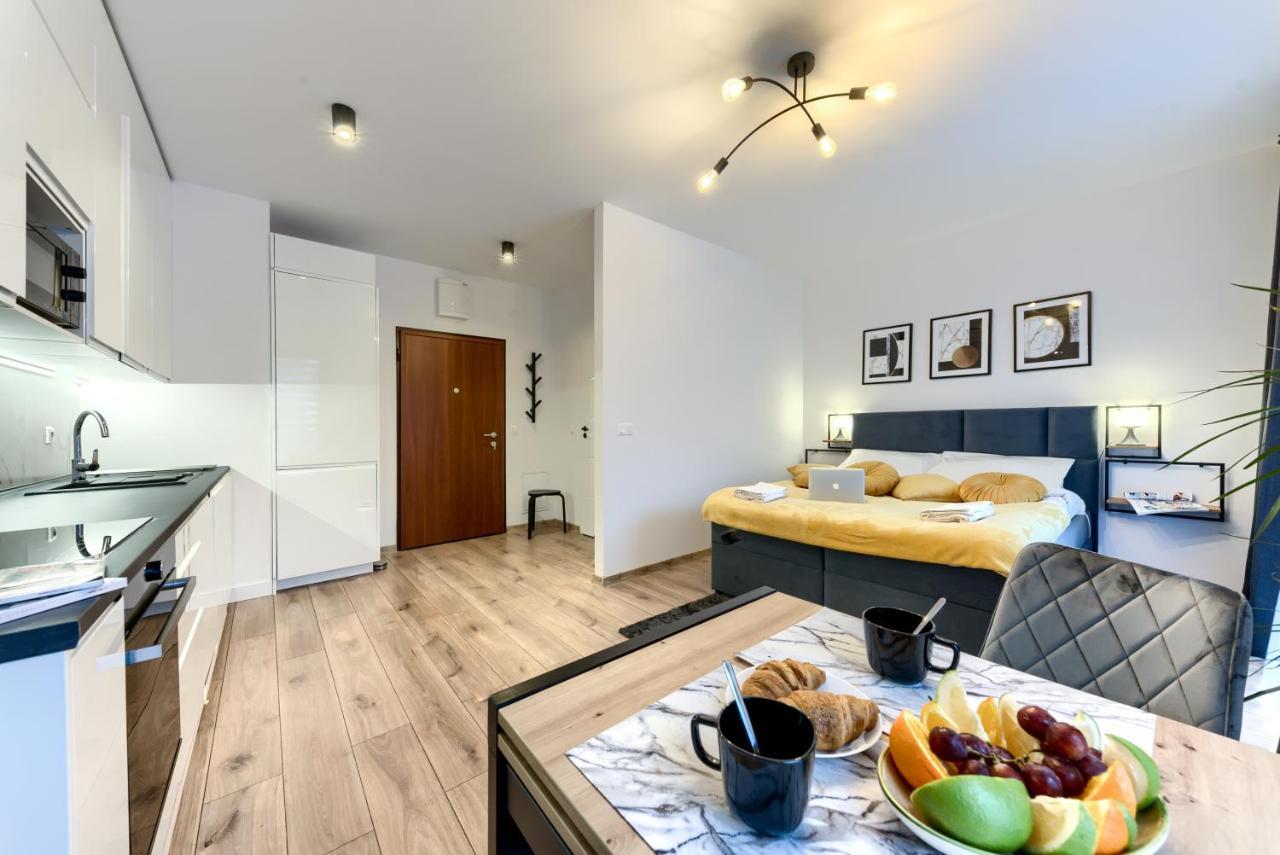 Kazou Residence Warsaw Luaran gambar