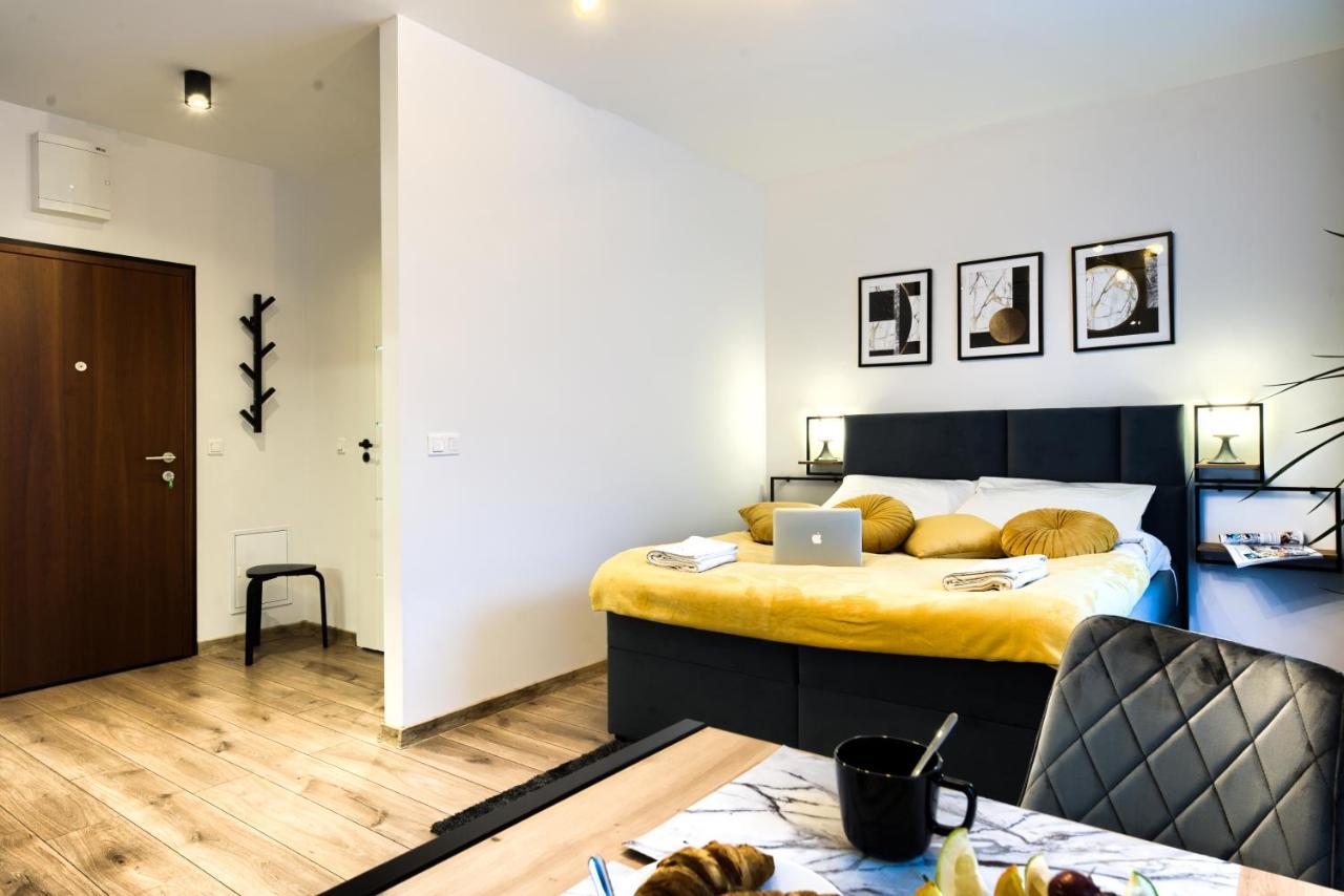 Kazou Residence Warsaw Luaran gambar